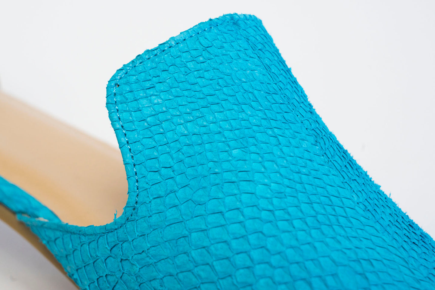 Lazy Mule - Brilliant Blue