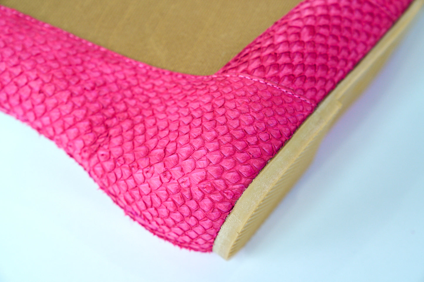 Dainty Chelsea Boot - Hibiscus