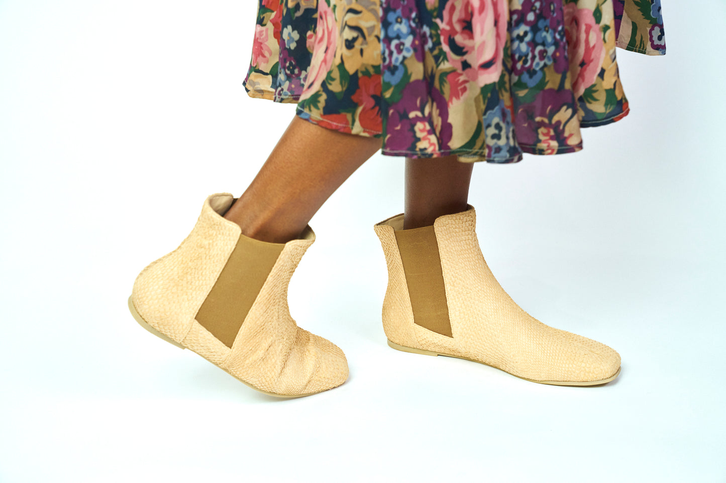 Dainty Chelsea Boot - Blush Haze