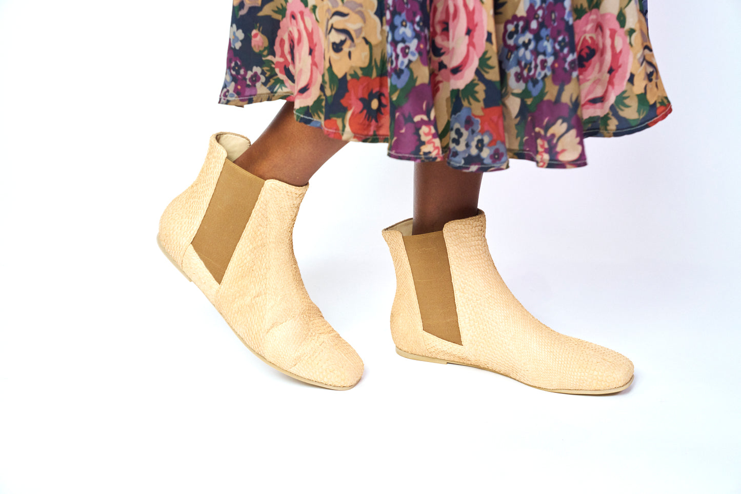Dainty Chelsea Boot - Blush Haze